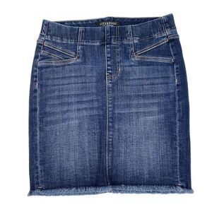 Liverpool Josette Cat Eye Pocket Pull On Denim Skirt with Frayed hem size 0/25